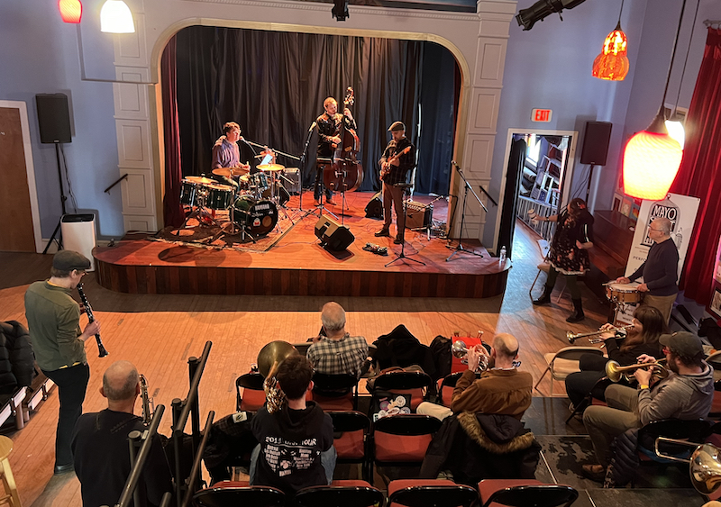 Outreach workshop at Mayo Arts in Portland, ME with Czarna Wolgastar teaching balkan rhythms and surff jazz stylings to local community musicians.